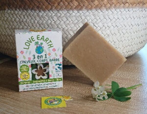 Savon Love Earth 3 en 1 – Soin artisanal bio